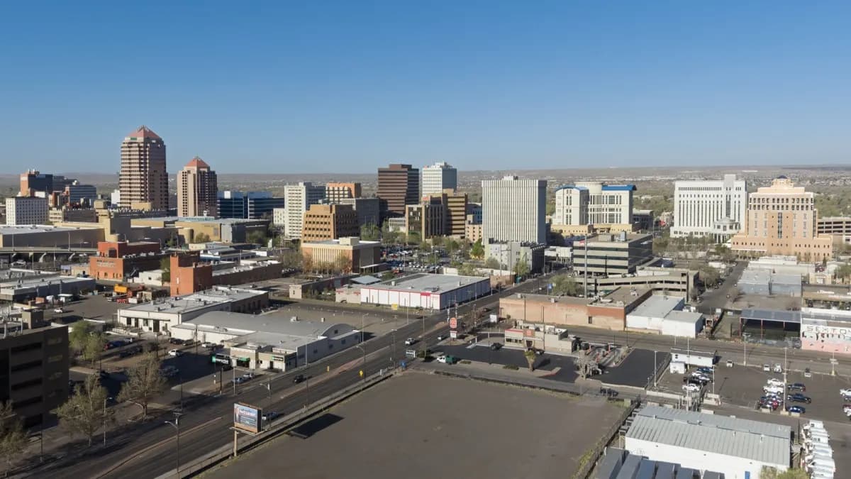 Commercial gaming tables and pool-table service across New Mexico — Albuquerque
