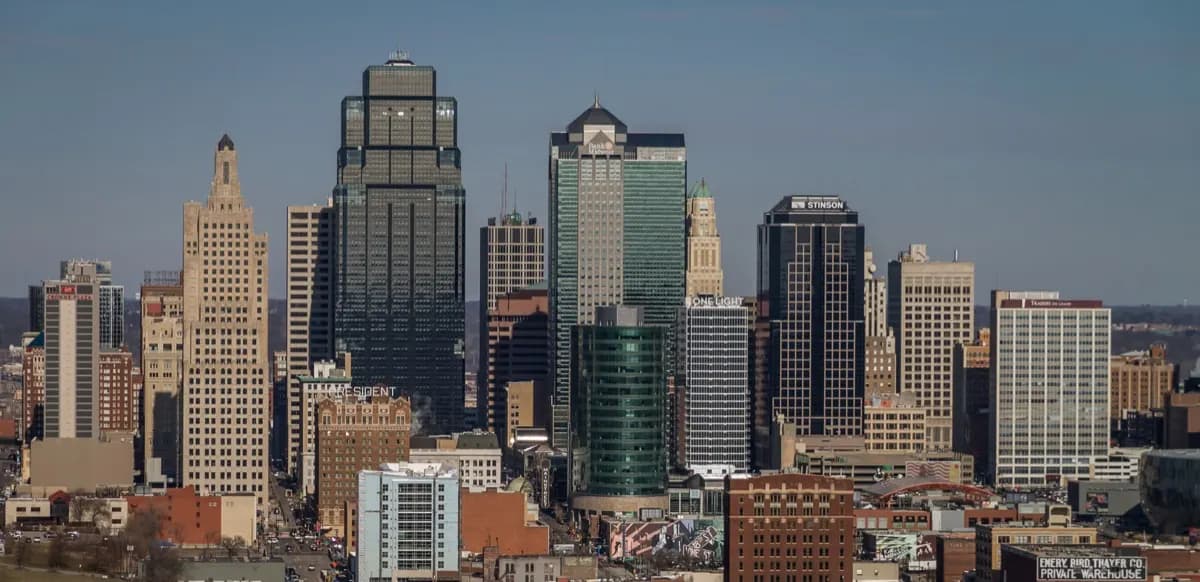 Kansas City, MO — commercial gaming tables and pool-table service across the Kansas City metro