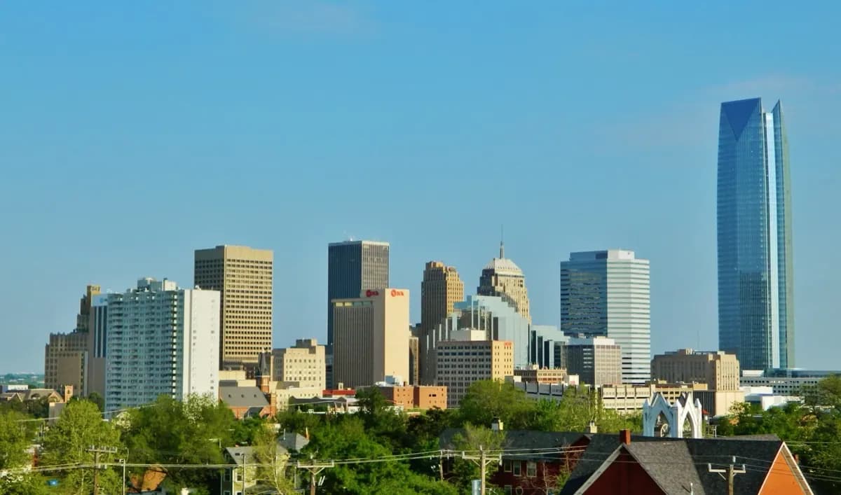 Commercial gaming tables and pool-table service across Oklahoma — Oklahoma City
