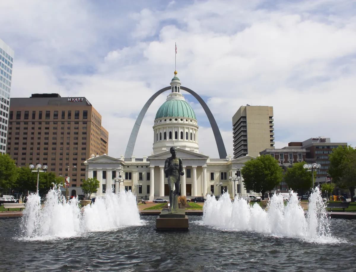 St. Louis, MO — commercial gaming tables and pool-table service across the St. Louis metro